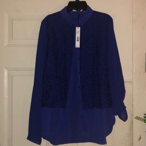 NWT beautiful Tahari Alexi blouse!!